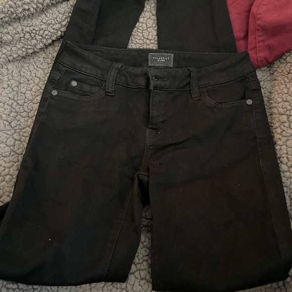 Jeans - Picture 2 of 2